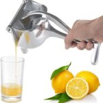 عصارة ليمون يدوية