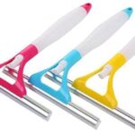 مساحة مطاطية صغيرة لتنظيف الأرضيات والنوافذ ، ممسحة مياه زجاجية صغيرة مع بخاخ ماء وفتحة، قطعة واحدة، لون عشوائي